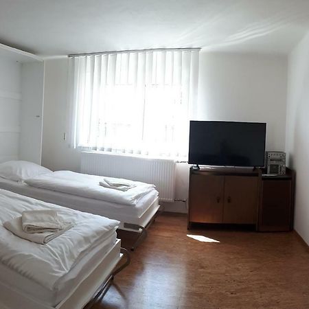 Brezno - 2 Izbovy Apartman ภายนอก รูปภาพ