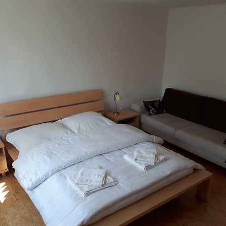 Brezno - 2 Izbovy Apartman ภายนอก รูปภาพ