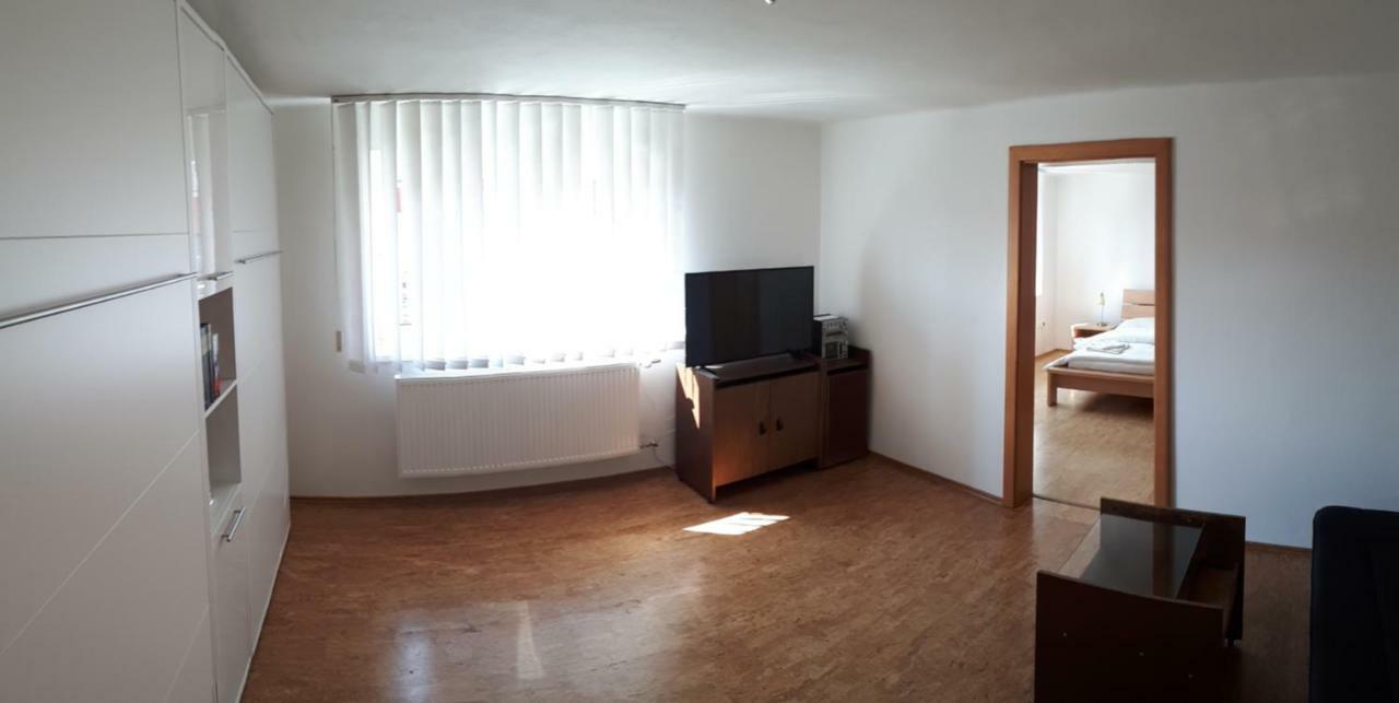Brezno - 2 Izbovy Apartman ภายนอก รูปภาพ